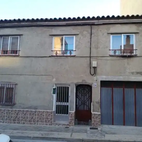 fachada antes de rehabilitar en Zaragoza