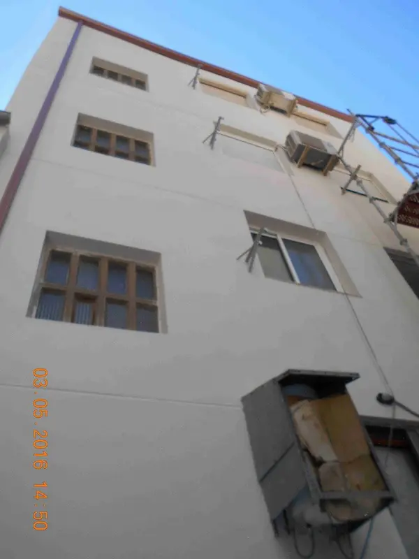 despues de la rehabilitación de fachada, pintada y terminada